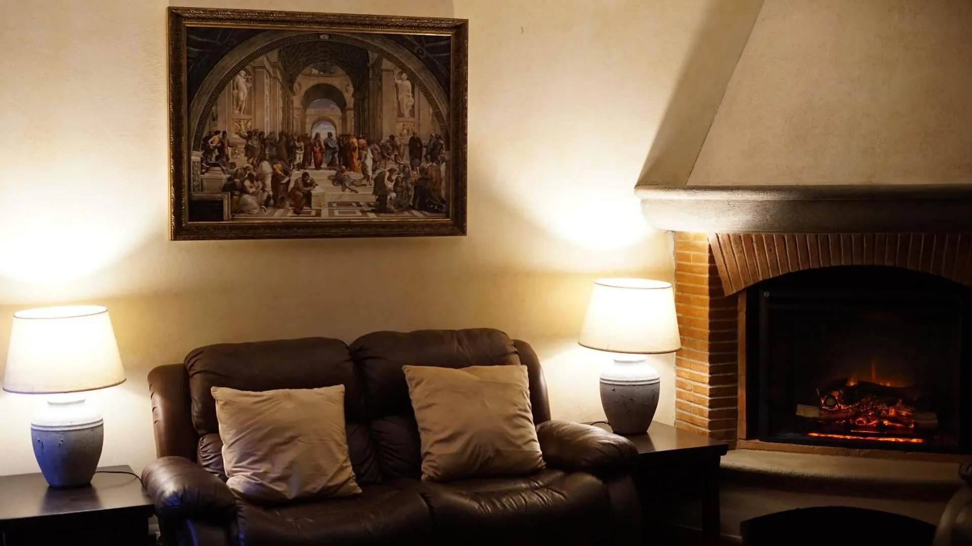 Apartment Villa Salviati Prato  Italy